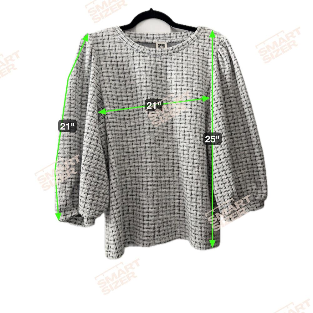 Beautiful Anne Klein Sweater - Picture 2 of 7